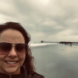 Meet your Posher, Kelli